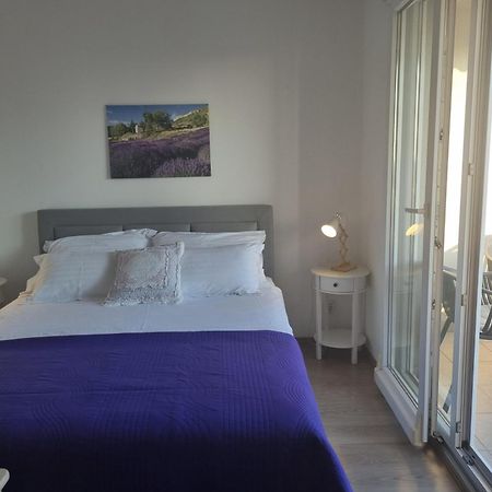 Apartments Ema Near Beach Makarska Phòng bức ảnh