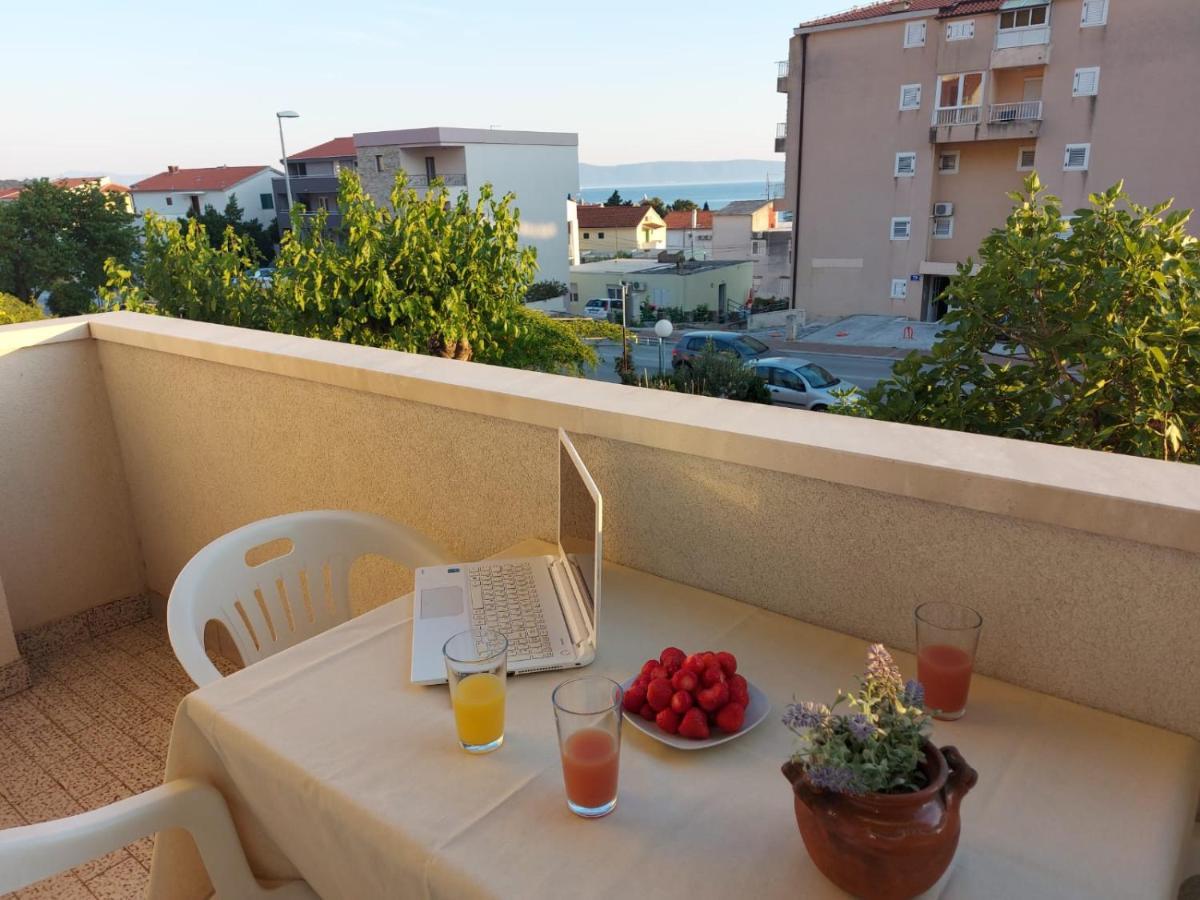 Apartments Ema Near Beach Makarska Ngoại thất bức ảnh