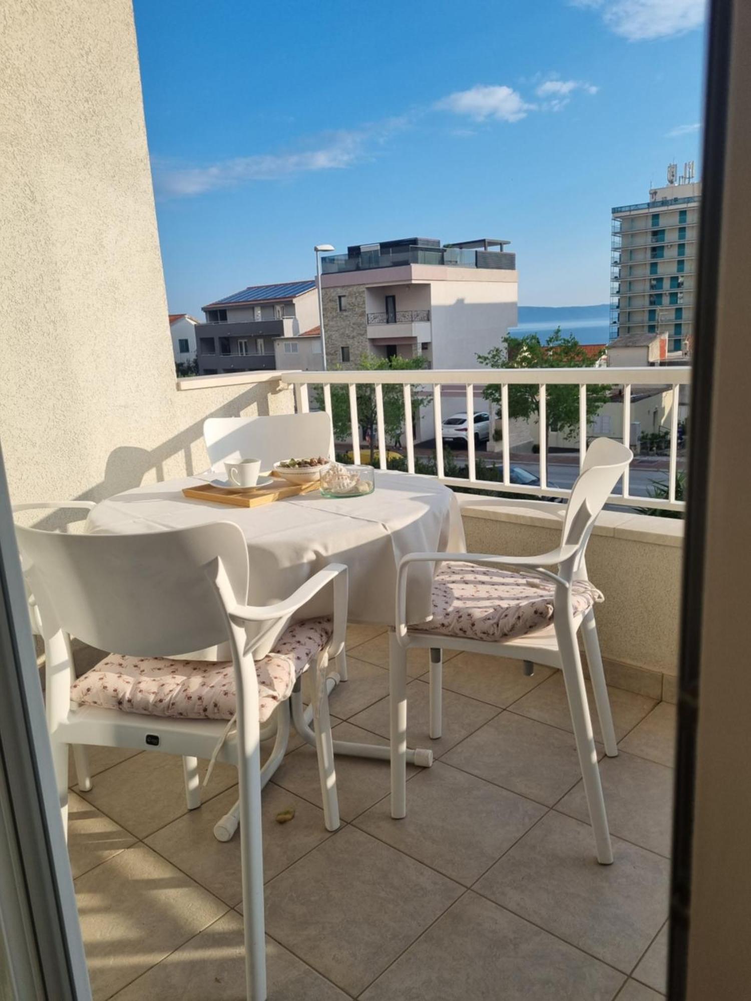 Apartments Ema Near Beach Makarska Phòng bức ảnh