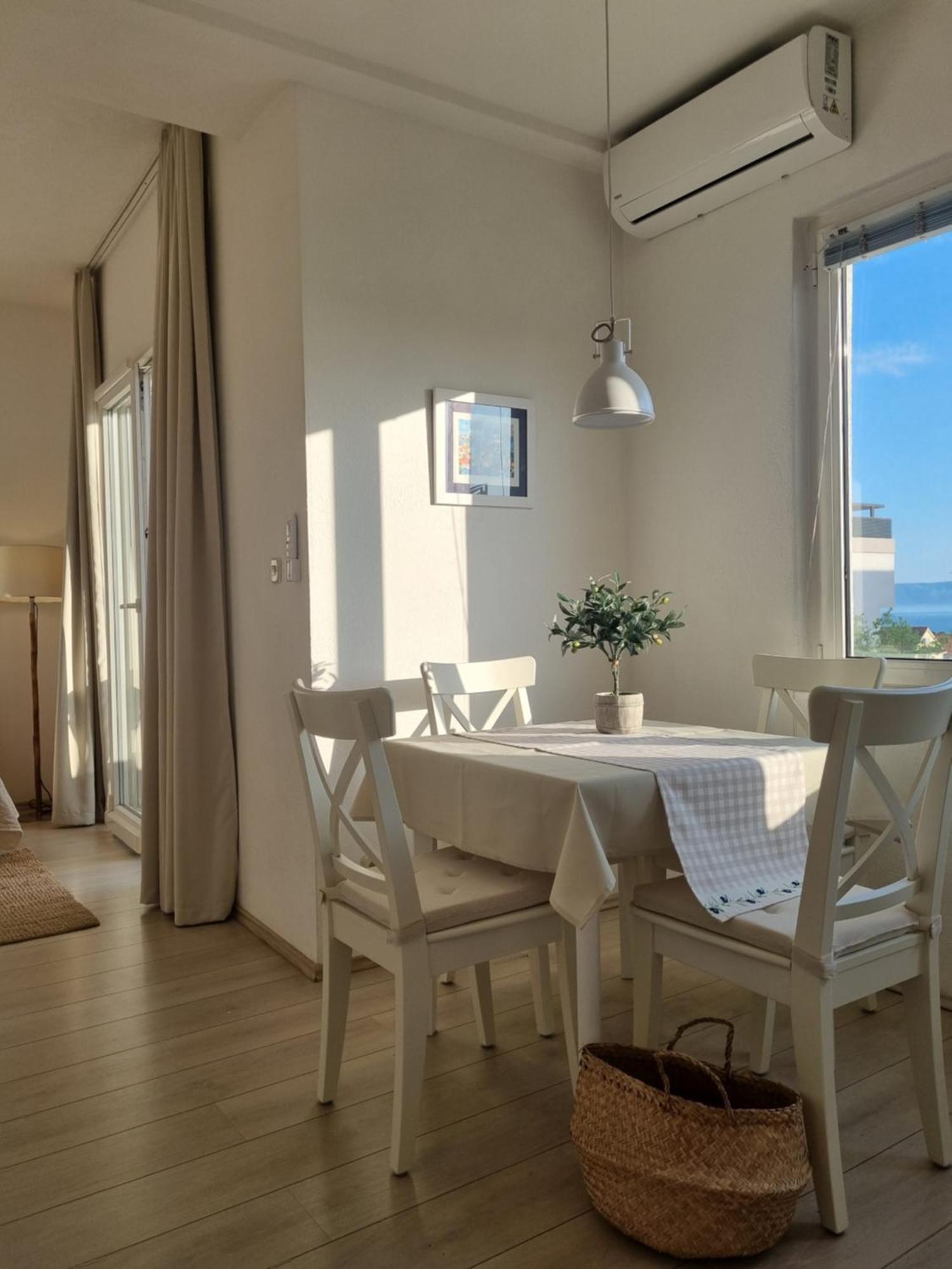 Apartments Ema Near Beach Makarska Phòng bức ảnh